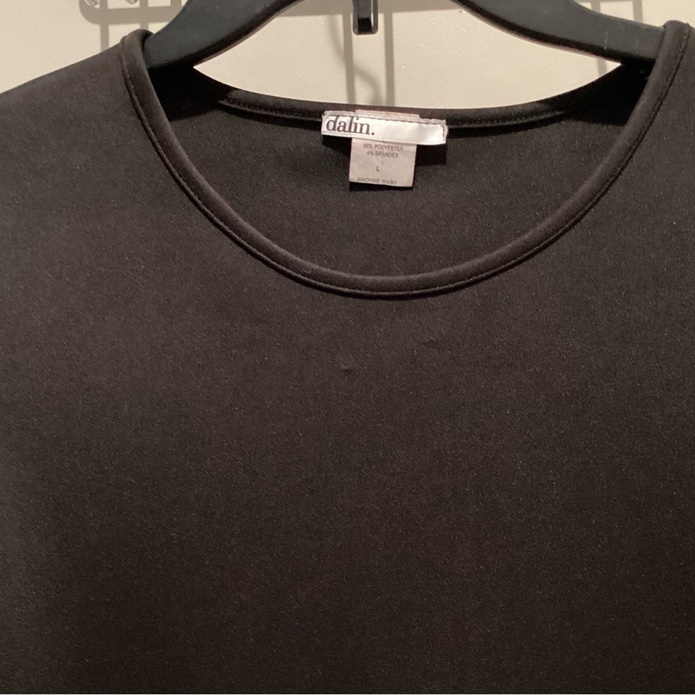 Dalin Black Crewneck Top